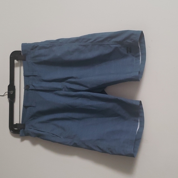 Billabong Submersible Shorts - Picture 1 of 10